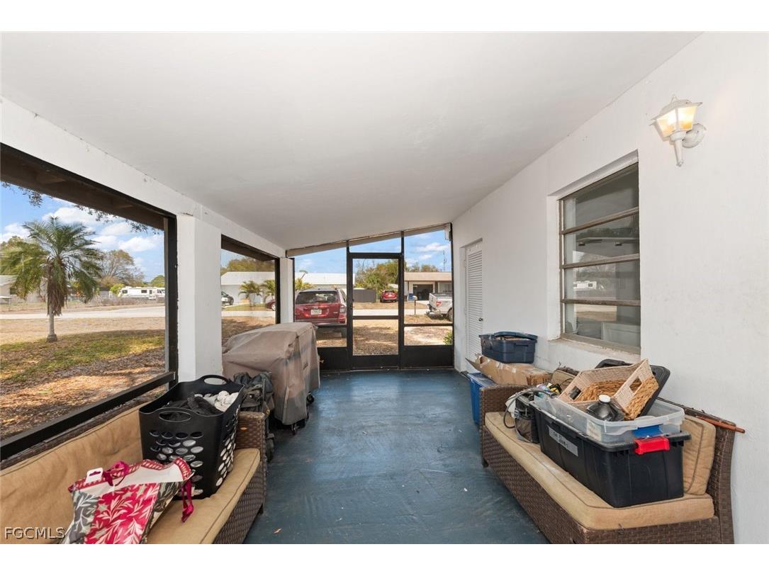 243 Lakeview Drive North Fort Myers FL 33917 2026009353 image20