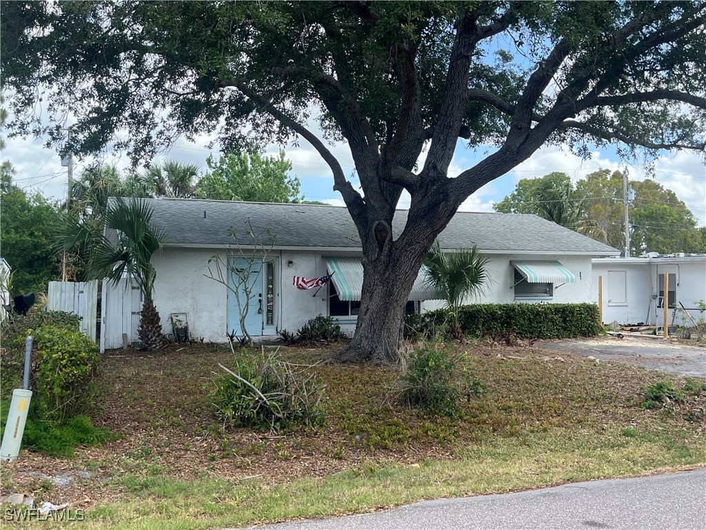 243 Poe Avenue North Fort Myers FL 33917 225033405 image1
