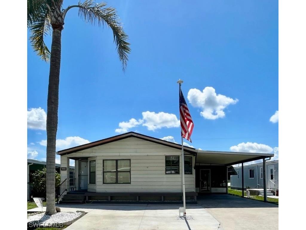 243 Shrub Lane N North Fort Myers FL 33917 223044493 image1