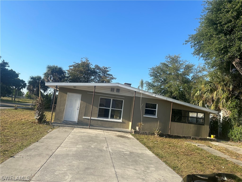 2430 Dora Street Fort Myers FL 33901 224038061 image1