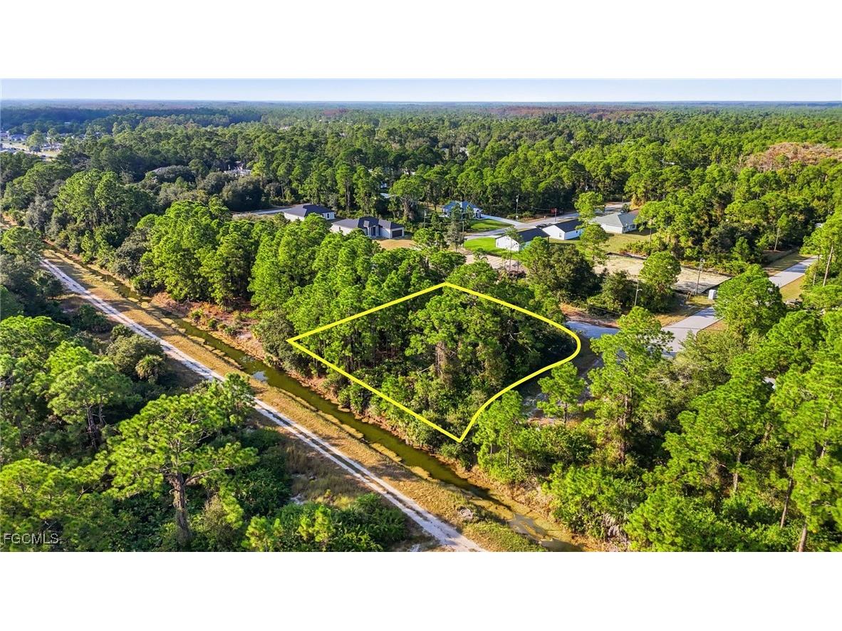 2430 Mabry Street Alva FL 33920 2025021104 image10