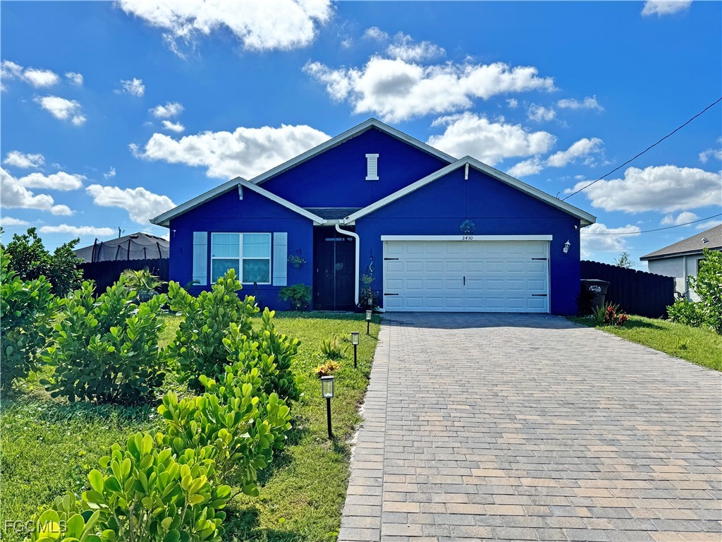 2430 NW 9th Terrace Cape Coral FL 33993 2025016125 image1