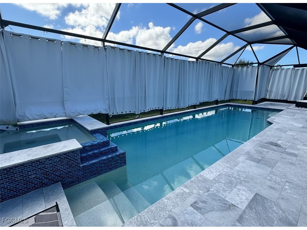 2430 NW 9th Terrace Cape Coral FL 33993 2025016125 image26