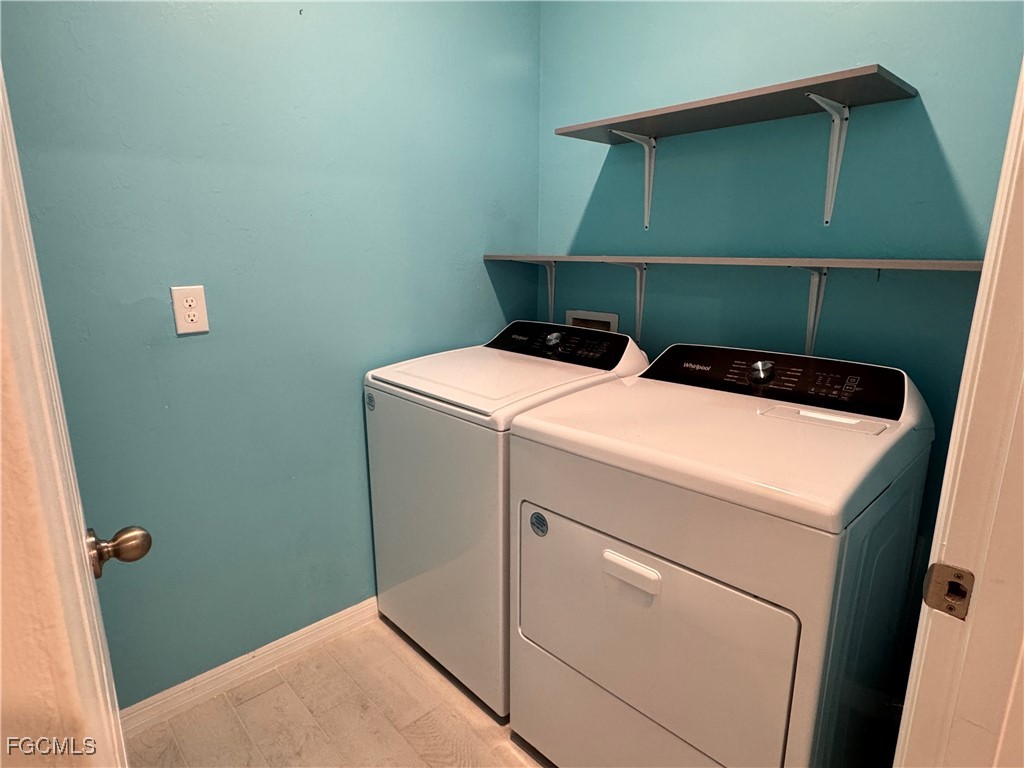 2430 NW 9th Terrace Cape Coral FL 33993 2025016125 image35