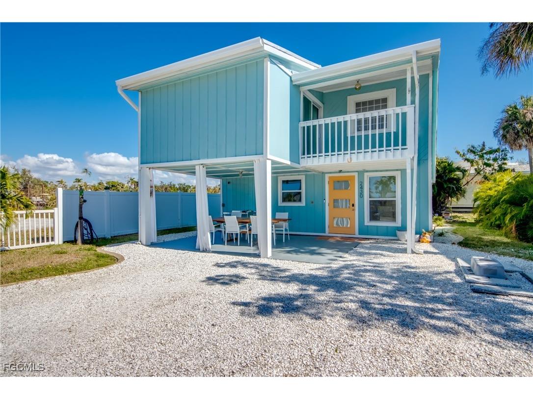 2430 Orange Street Saint James City FL 33956 2025021754 image1