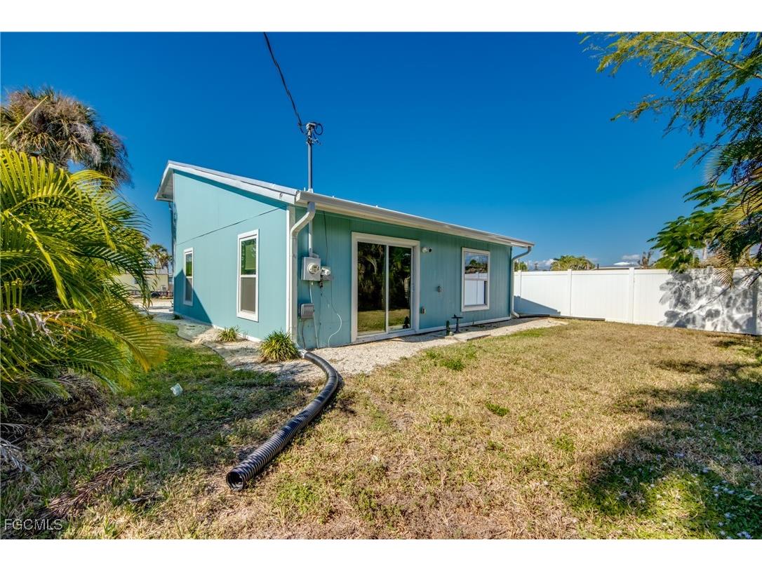 2430 Orange Street Saint James City FL 33956 2025021754 image37
