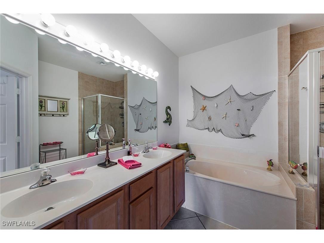 24300 Sandpiper Isle Way #201 Bonita Springs FL 34134 225071994 image7