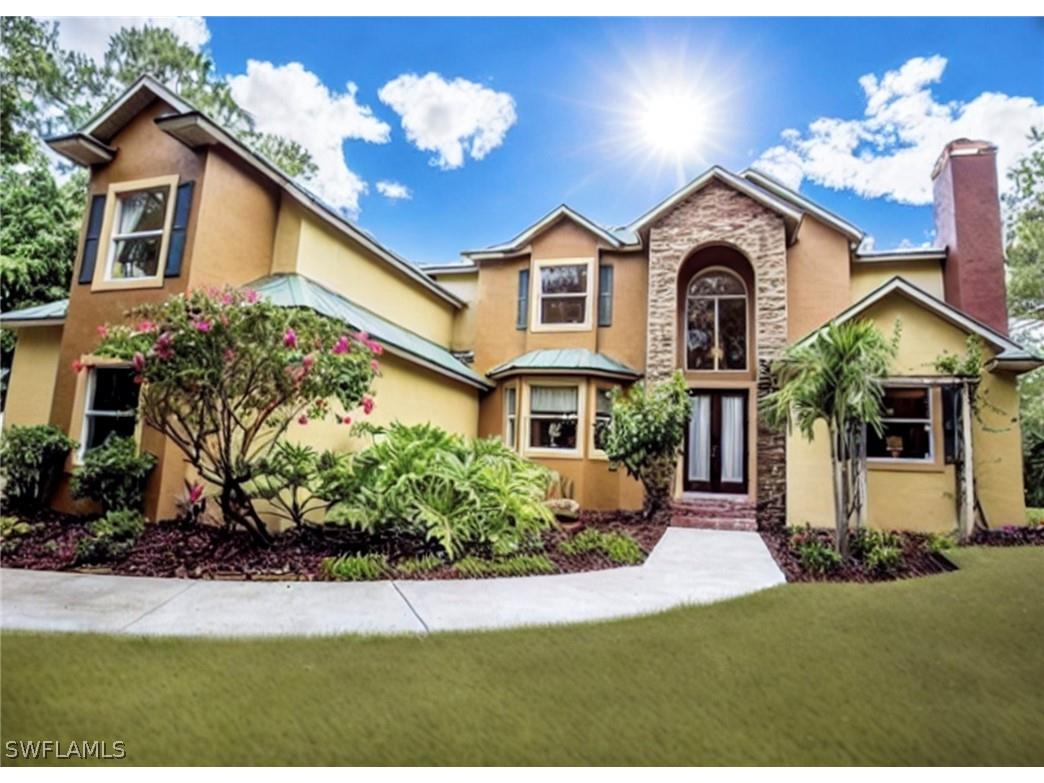 2431 2nd Street NE Naples FL 34120 224036474 image1