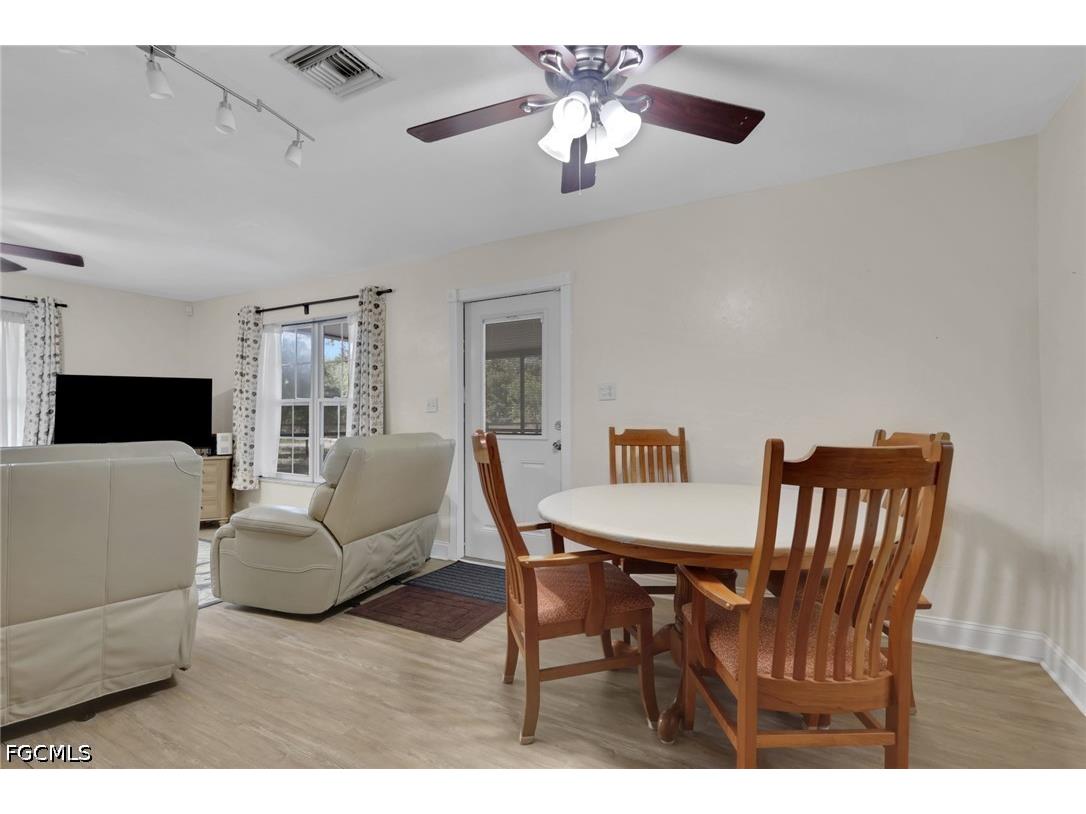 2431 Lippincott Road Alva FL 33920 2026018464 image10