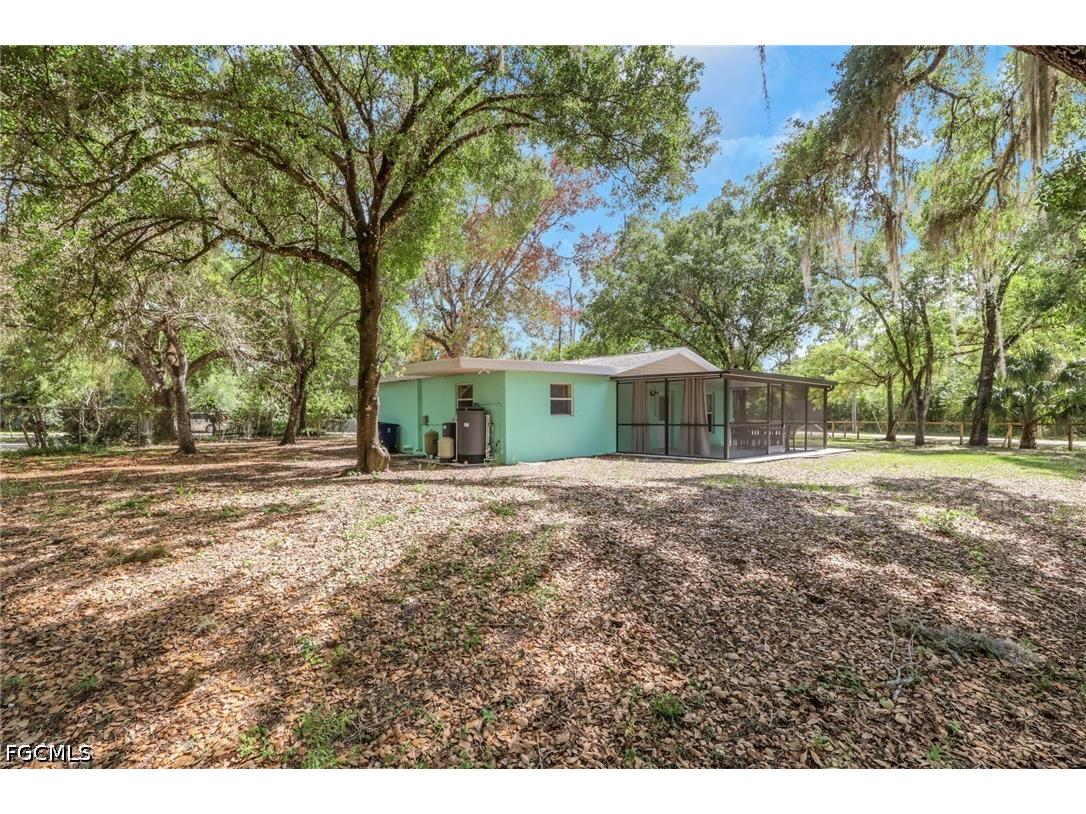 2431 Lippincott Road Alva FL 33920 2026018464 image35