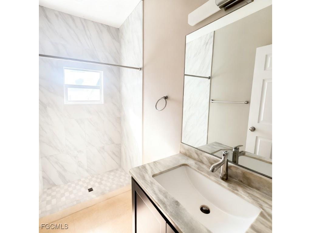 2431 Paul Avenue S Lehigh Acres FL 33973 2026000325 image11