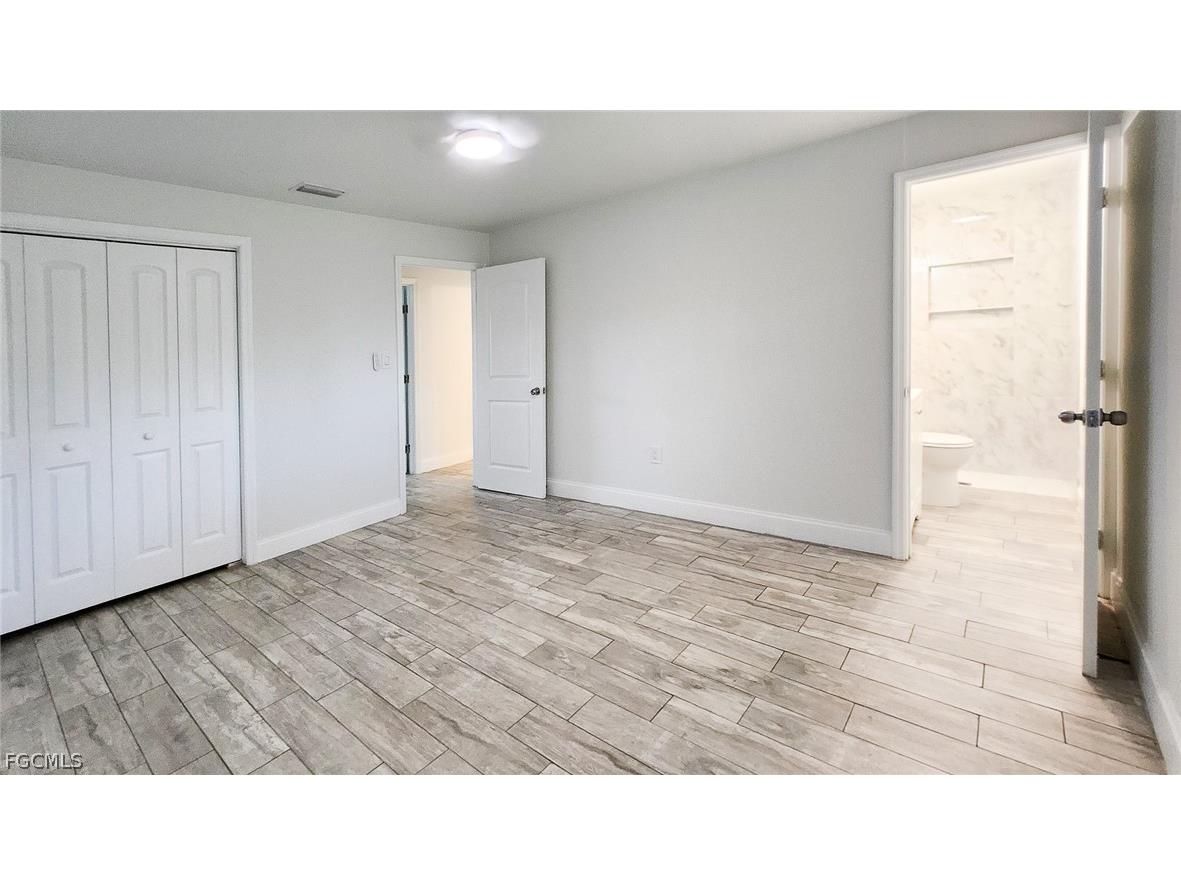 2431 Welch Street Fort Myers FL 33901 2026005830 image26