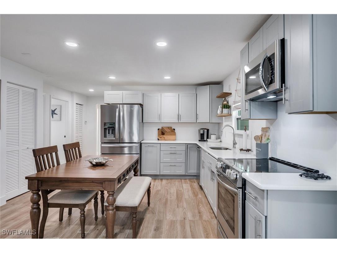 2432 Lake Avenue Naples FL 34112 226001114 image10