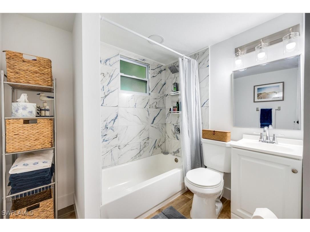 2432 Lake Avenue Naples FL 34112 226001114 image22