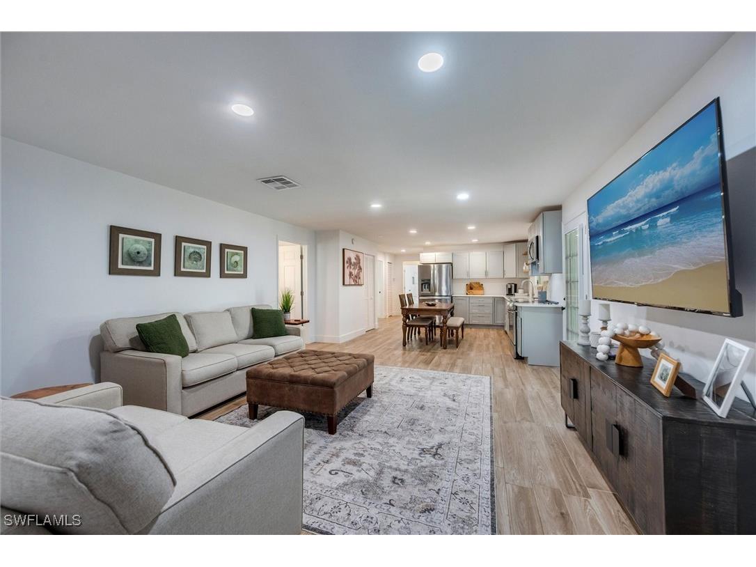 2432 Lake Avenue Naples FL 34112 226001114 image6