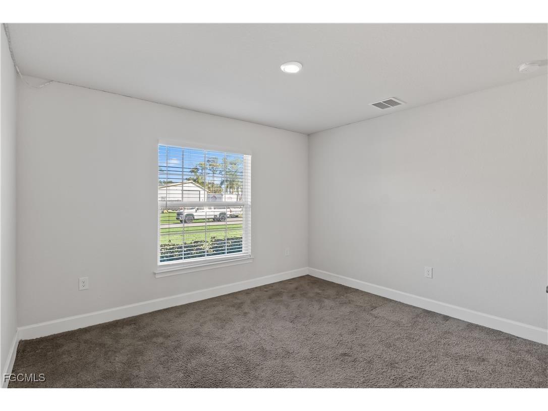 2432 NW 22nd Terrace Cape Coral FL 33993 2026000233 image15