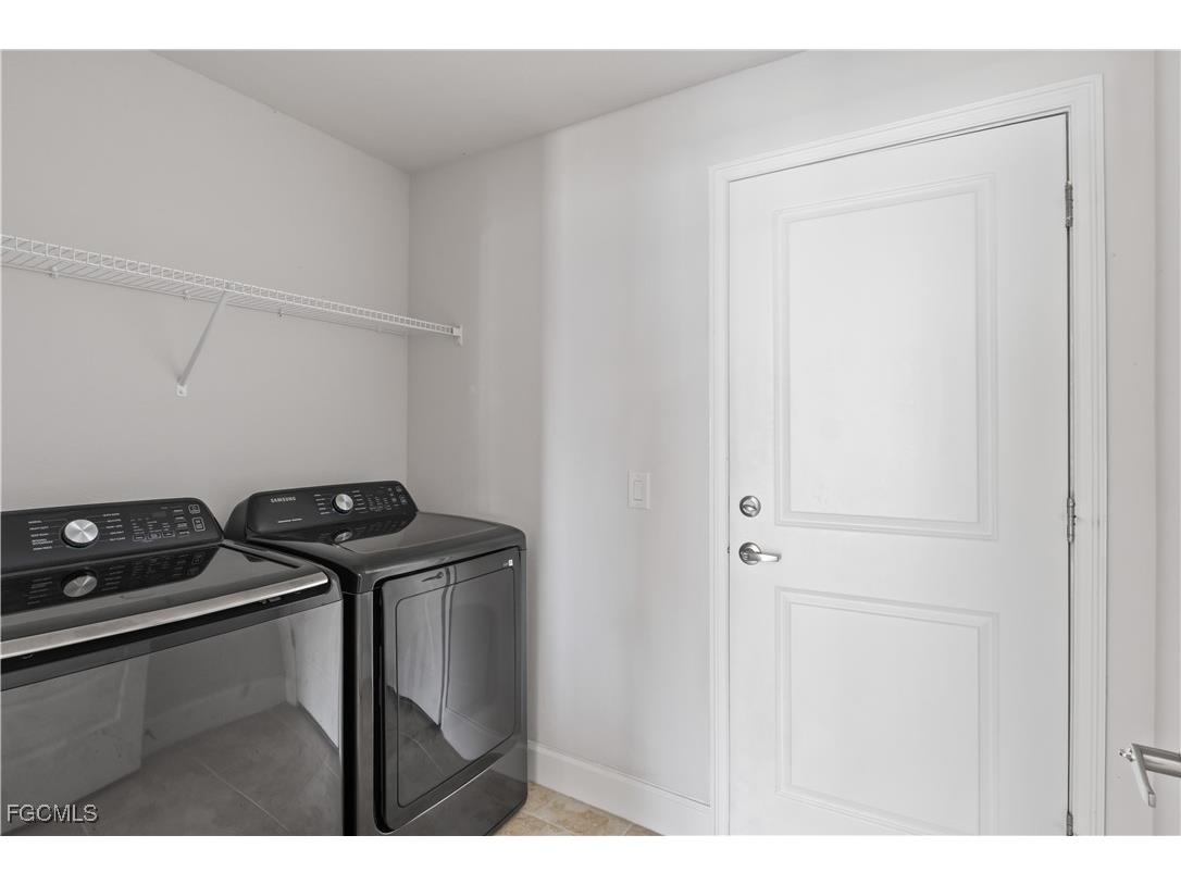 2432 NW 22nd Terrace Cape Coral FL 33993 2026000233 image18