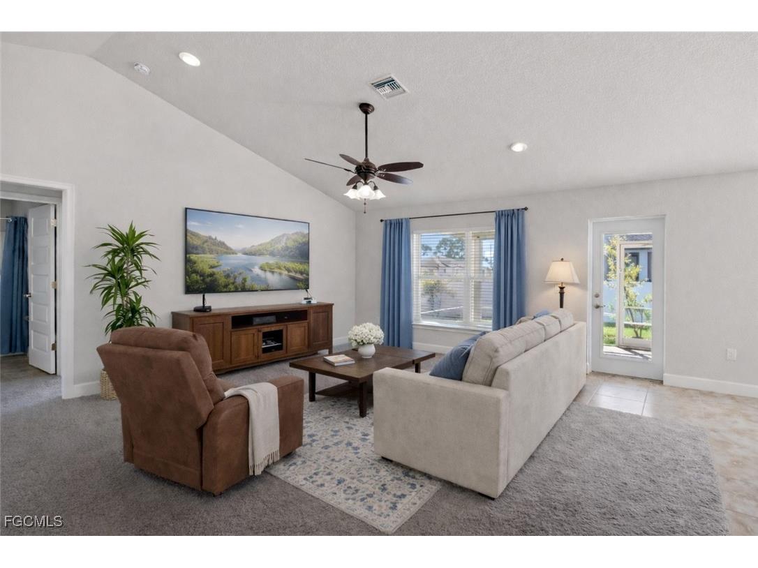 2432 NW 22nd Terrace Cape Coral FL 33993 2026000233 image5