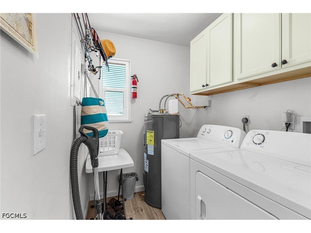 2432 Sycamore Street Saint James City FL 33956 2026014560 image23