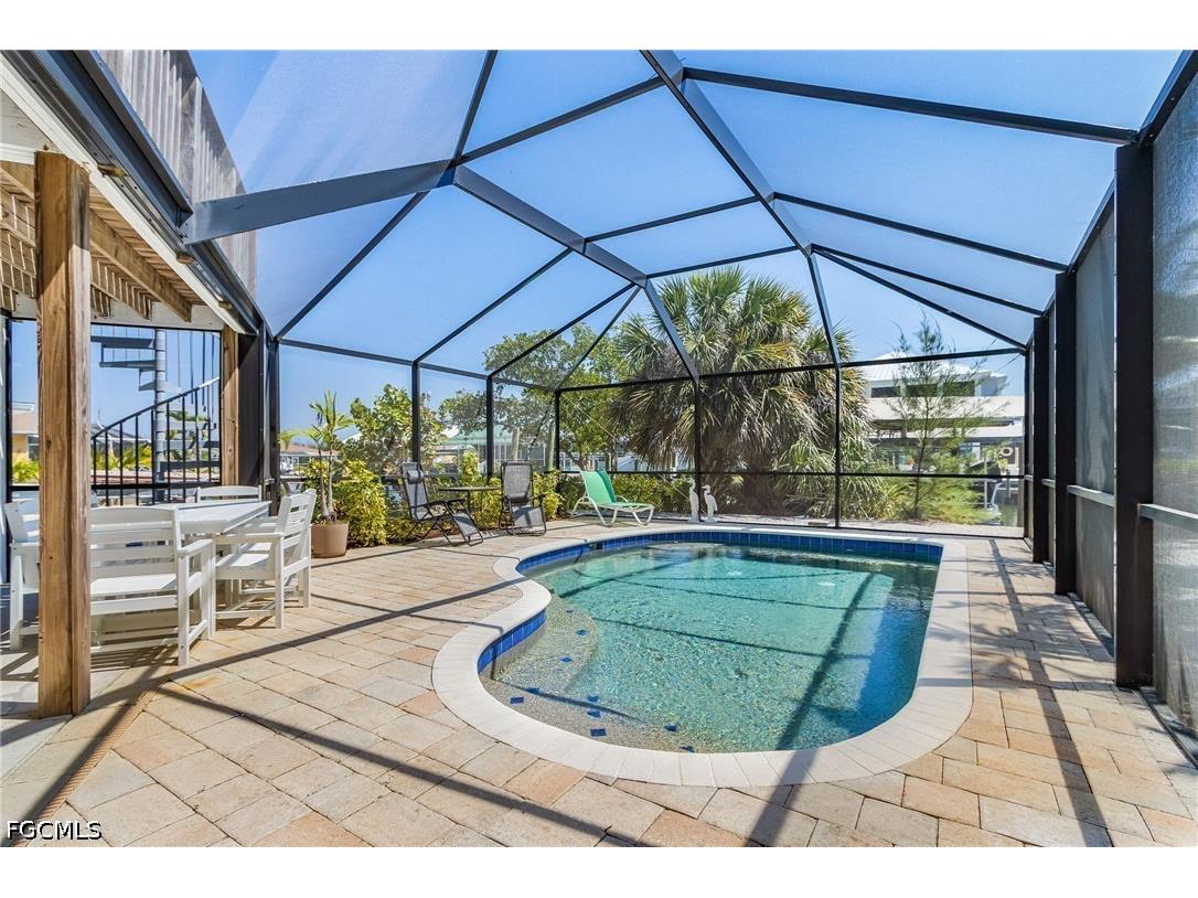 2432 Sycamore Street Saint James City FL 33956 2026014560 image33