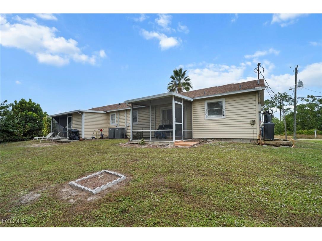 2433/2435 Lola Avenue Lehigh Acres FL 33973 2025020398 image11