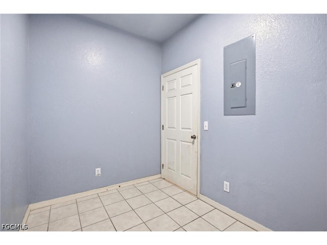 2433 George Avenue S Lehigh Acres FL 33973 2026023152 image22