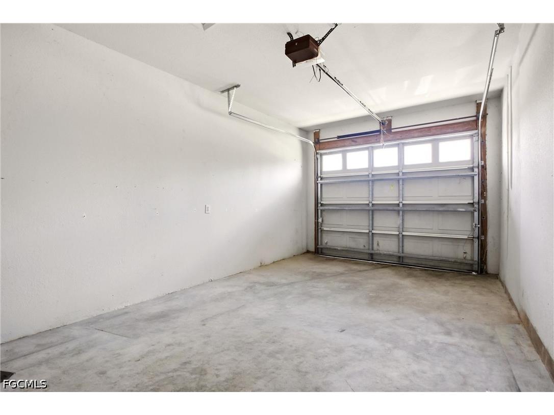 2433 George Avenue S Lehigh Acres FL 33973 2026023152 image33