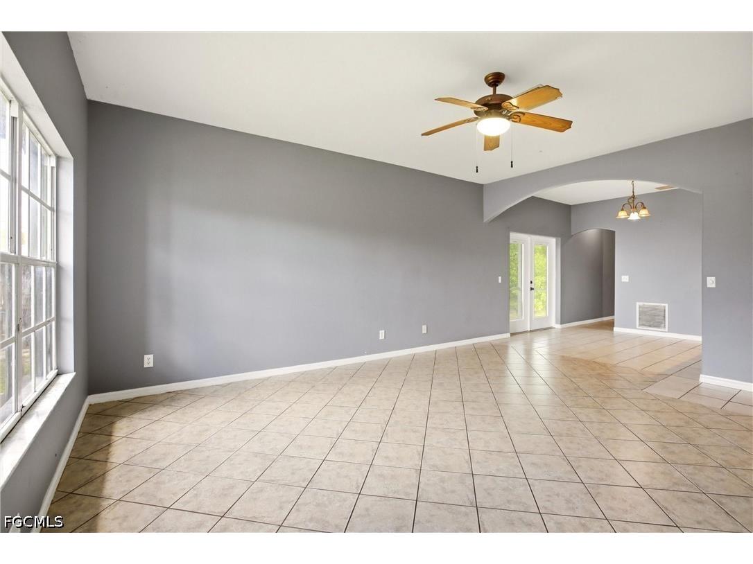2433 George Avenue S Lehigh Acres FL 33973 2026023152 image6