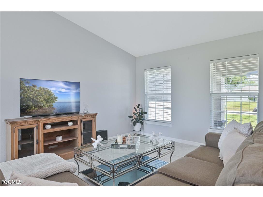 2433 NW 3rd Terrace Cape Coral FL 33993 2026016626 image10