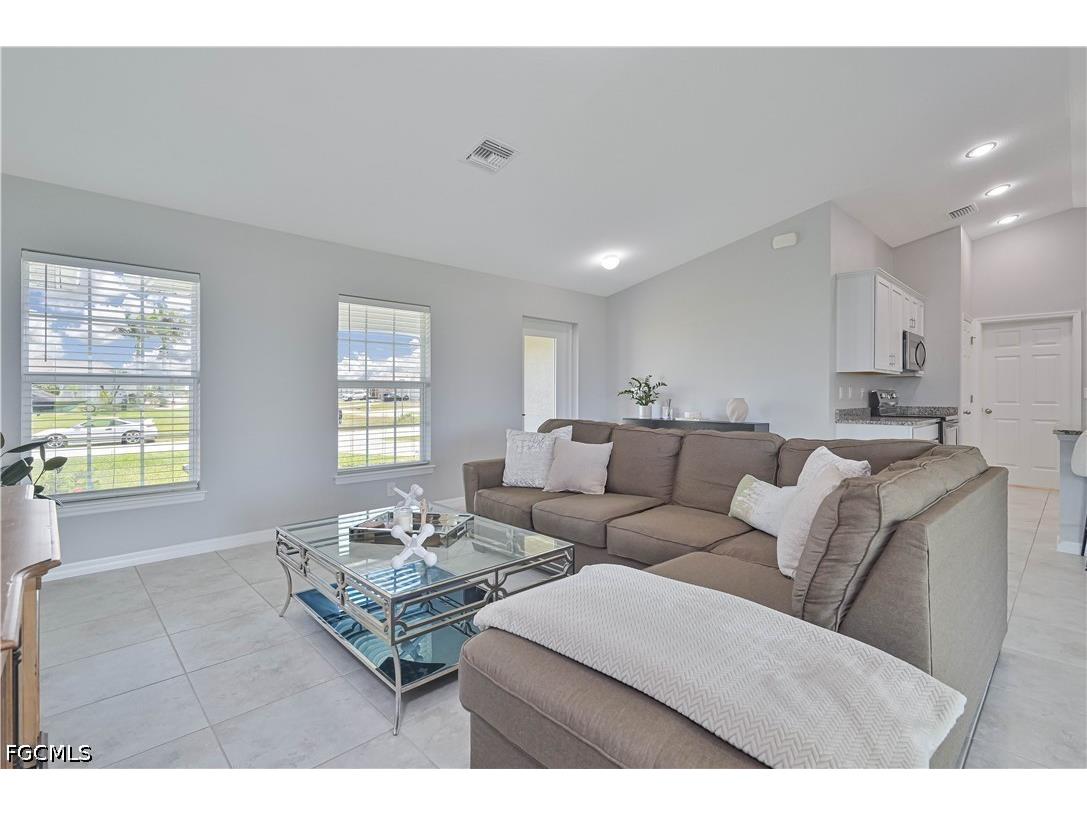 2433 NW 3rd Terrace Cape Coral FL 33993 2026016626 image12