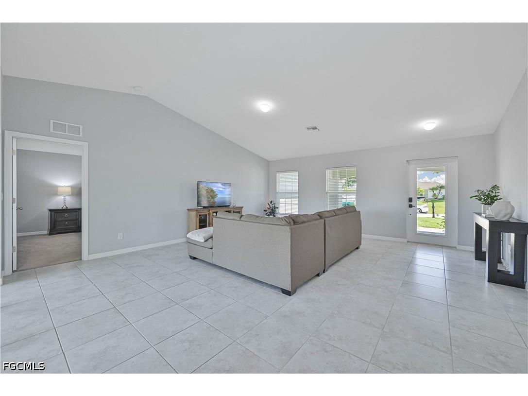 2433 NW 3rd Terrace Cape Coral FL 33993 2026016626 image13