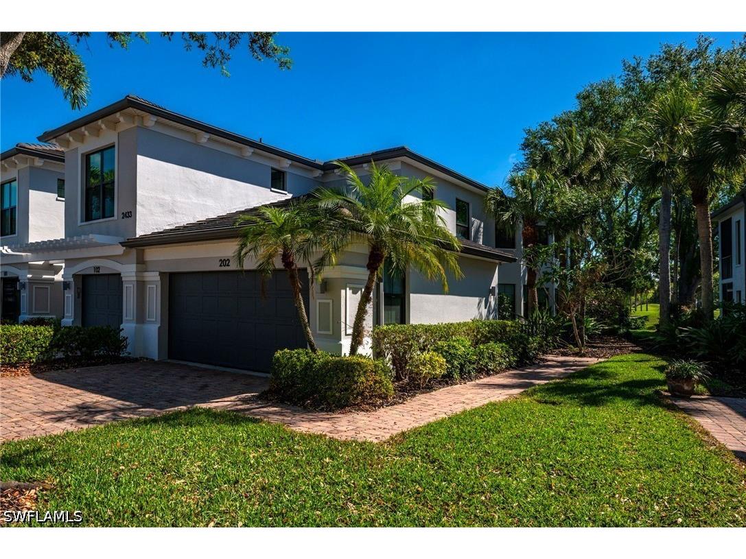 2433 Ravenna Boulevard #202 Naples FL 34109 226013323 image1