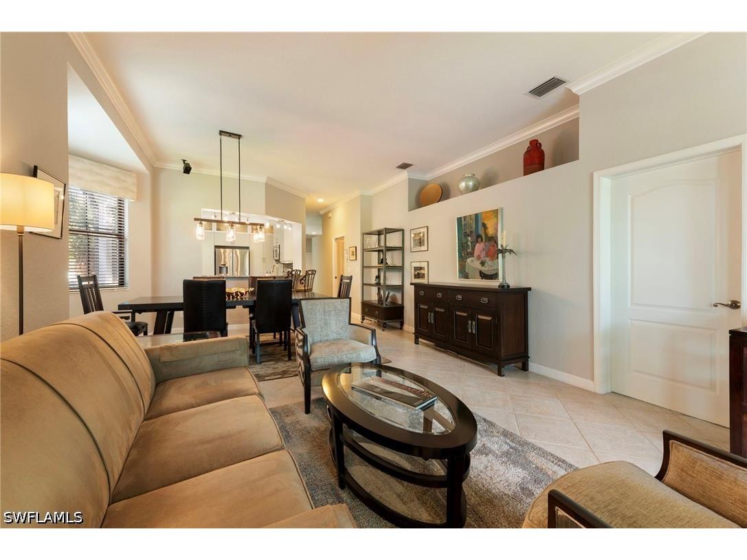 2433 Ravenna Boulevard #202 Naples FL 34109 226013323 image10