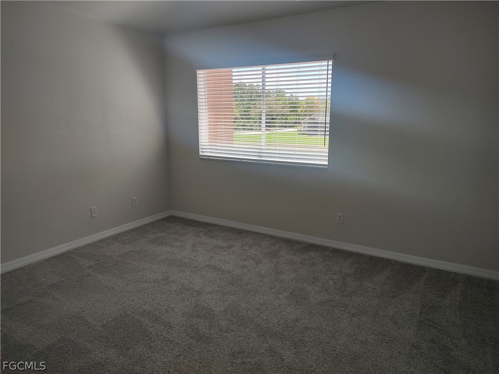 2434 Laurentina Lane Cape Coral FL 33909 2026013163 image11