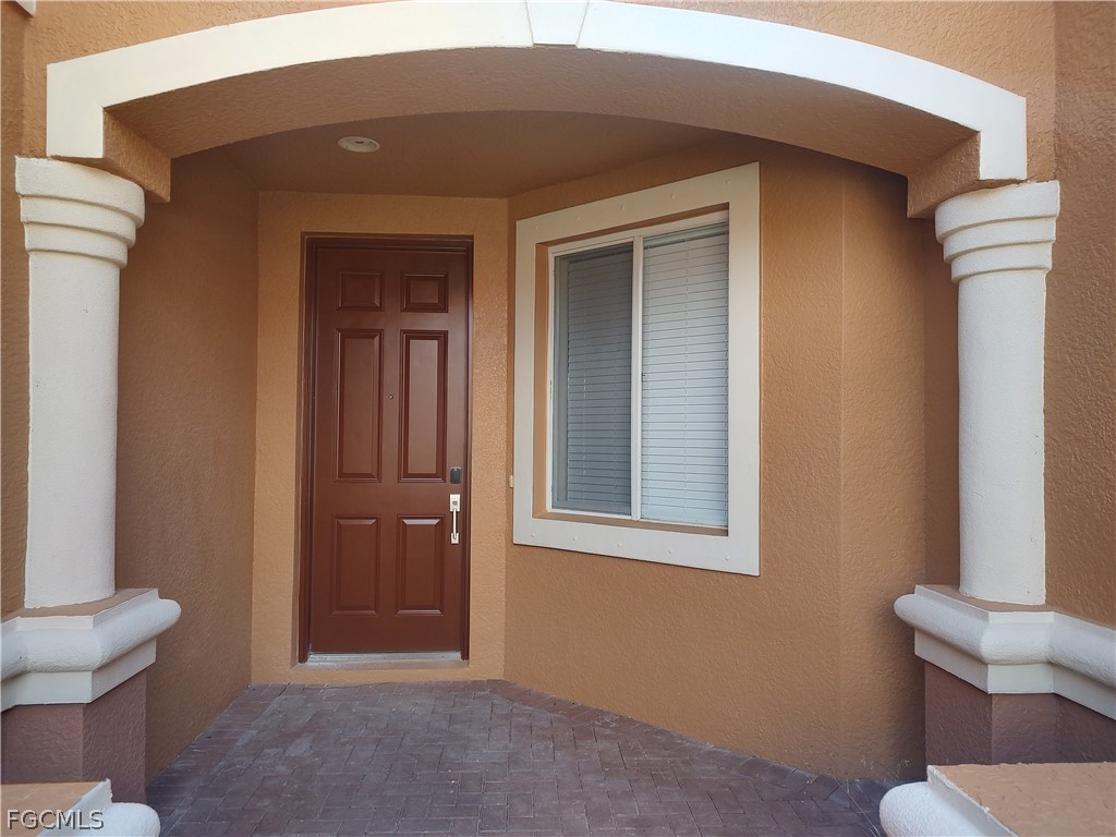 2434 Laurentina Lane Cape Coral FL 33909 2026013163 image3