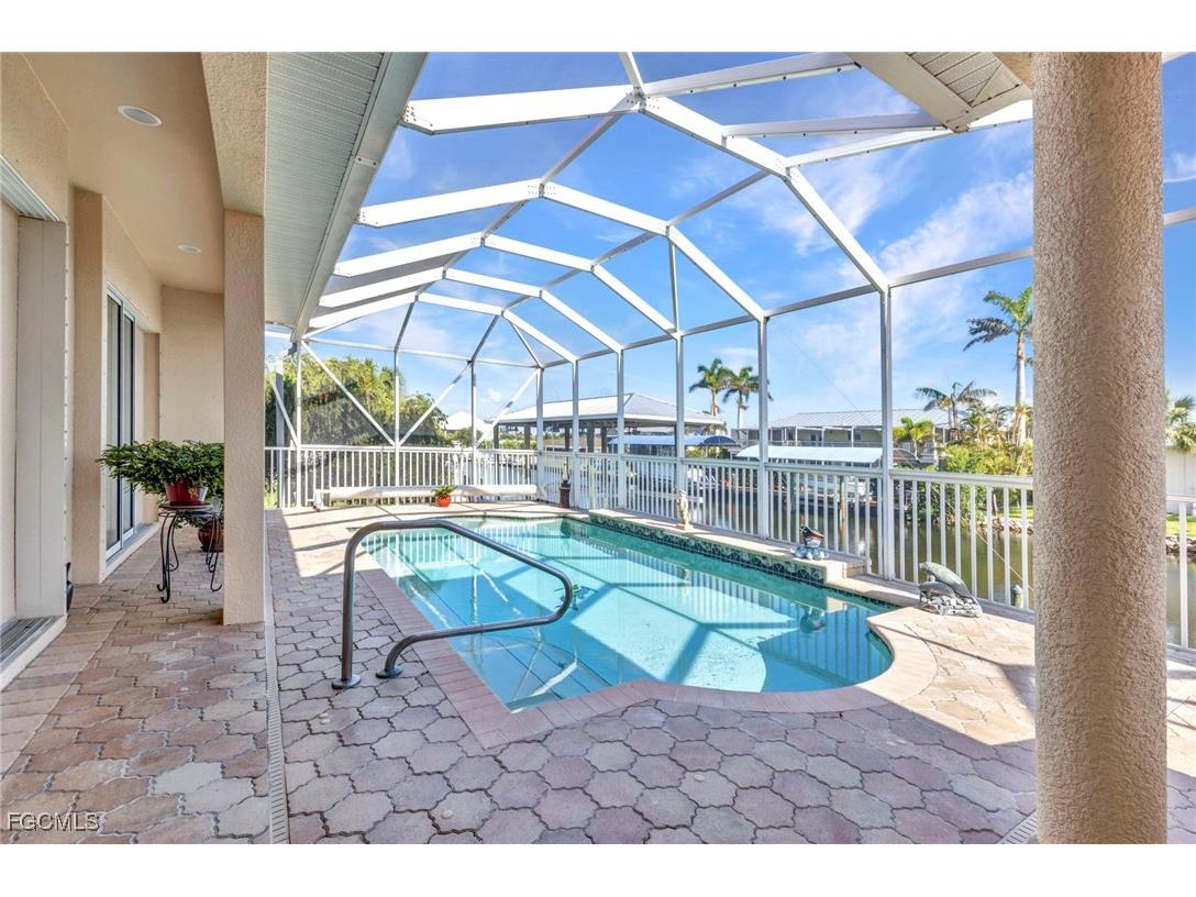 24354 Pirate Harbor Boulevard Punta Gorda FL 33955 2025002736 image31