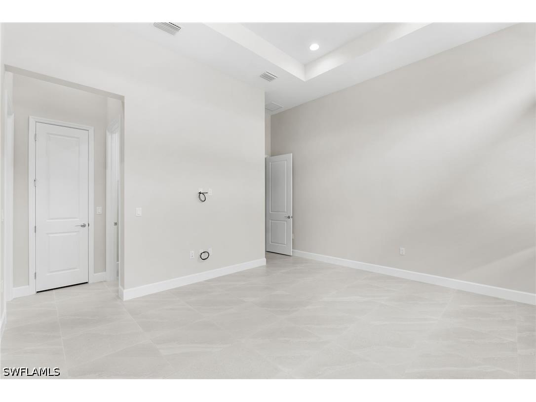 2436 Cambridge Way Naples FL 34112 226025444 image12