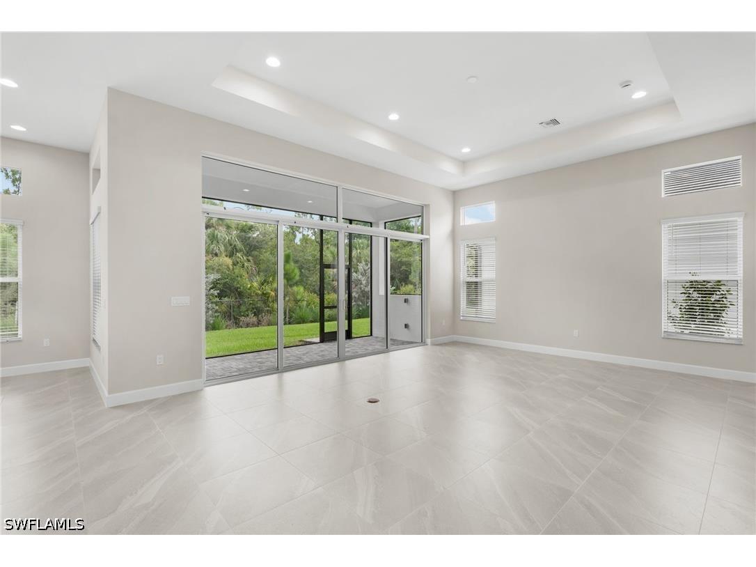 2436 Cambridge Way Naples FL 34112 226025444 image7