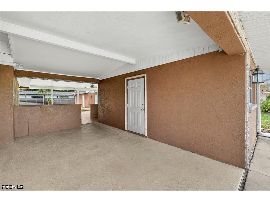 2436 Ephraim Avenue Fort Myers FL 33907 2026013003 image14