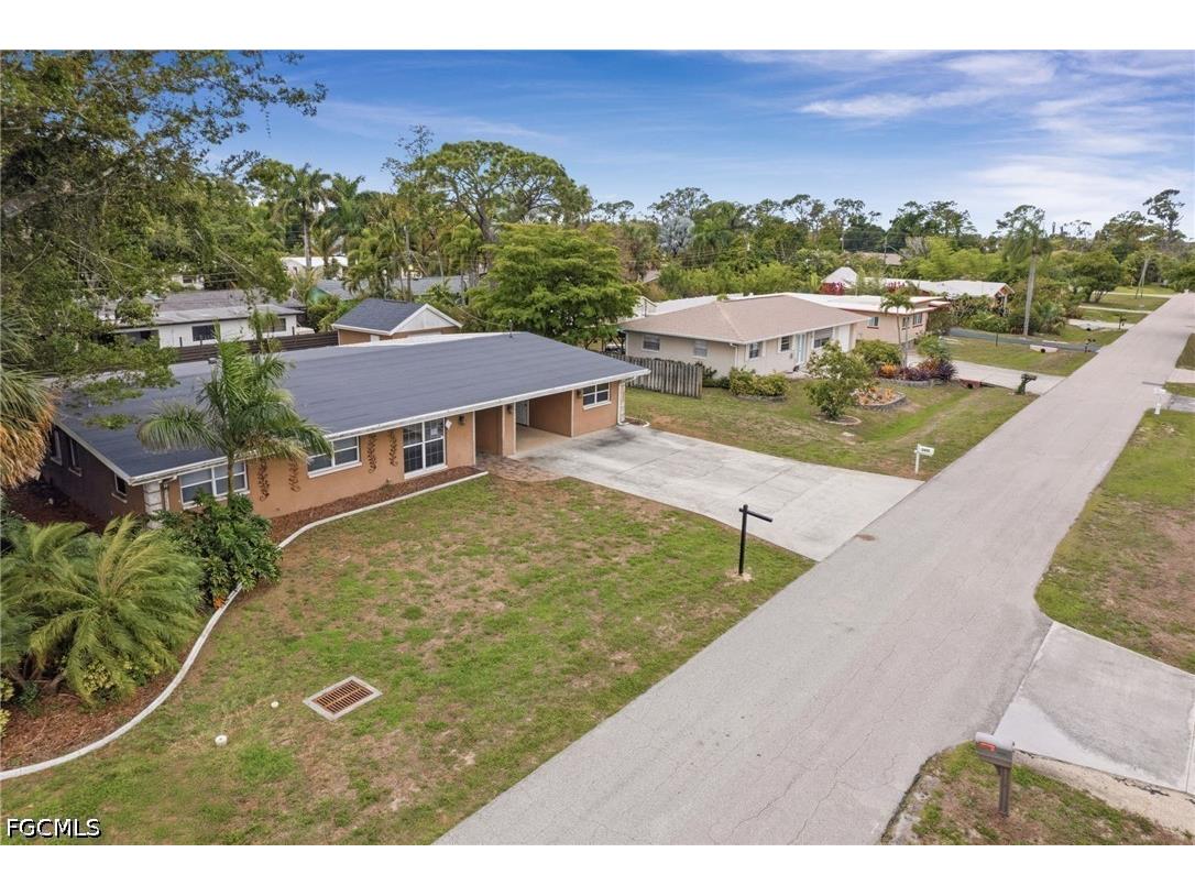 2436 Ephraim Avenue Fort Myers FL 33907 2026013003 image2