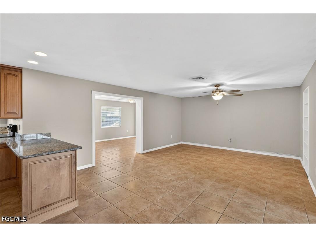 2436 Ephraim Avenue Fort Myers FL 33907 2026013003 image20