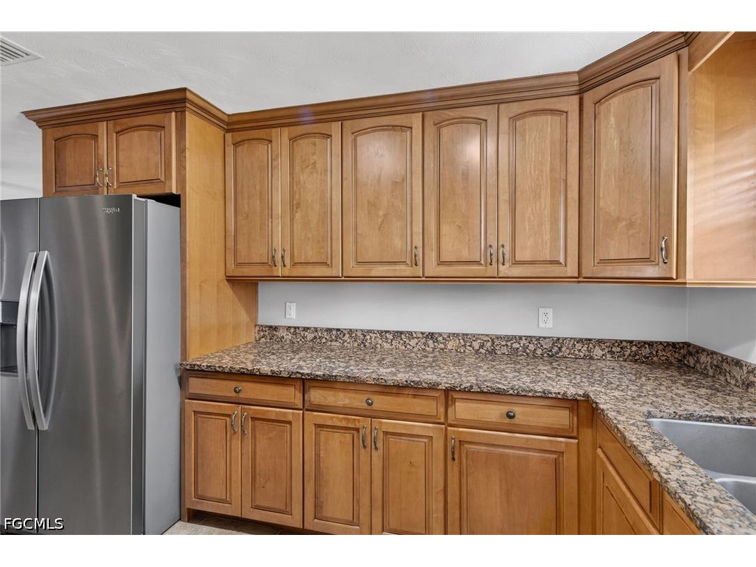 2436 Ephraim Avenue Fort Myers FL 33907 2026013003 image27