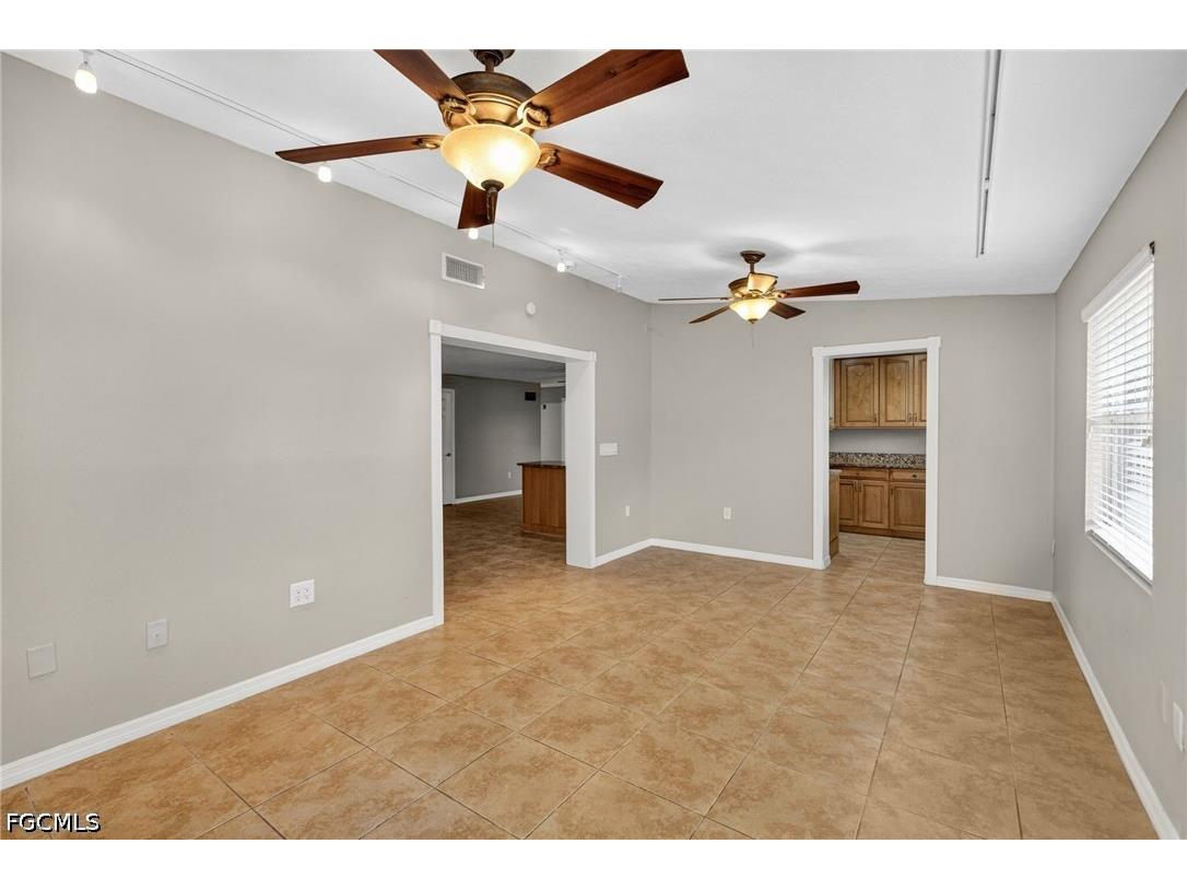 2436 Ephraim Avenue Fort Myers FL 33907 2026013003 image29