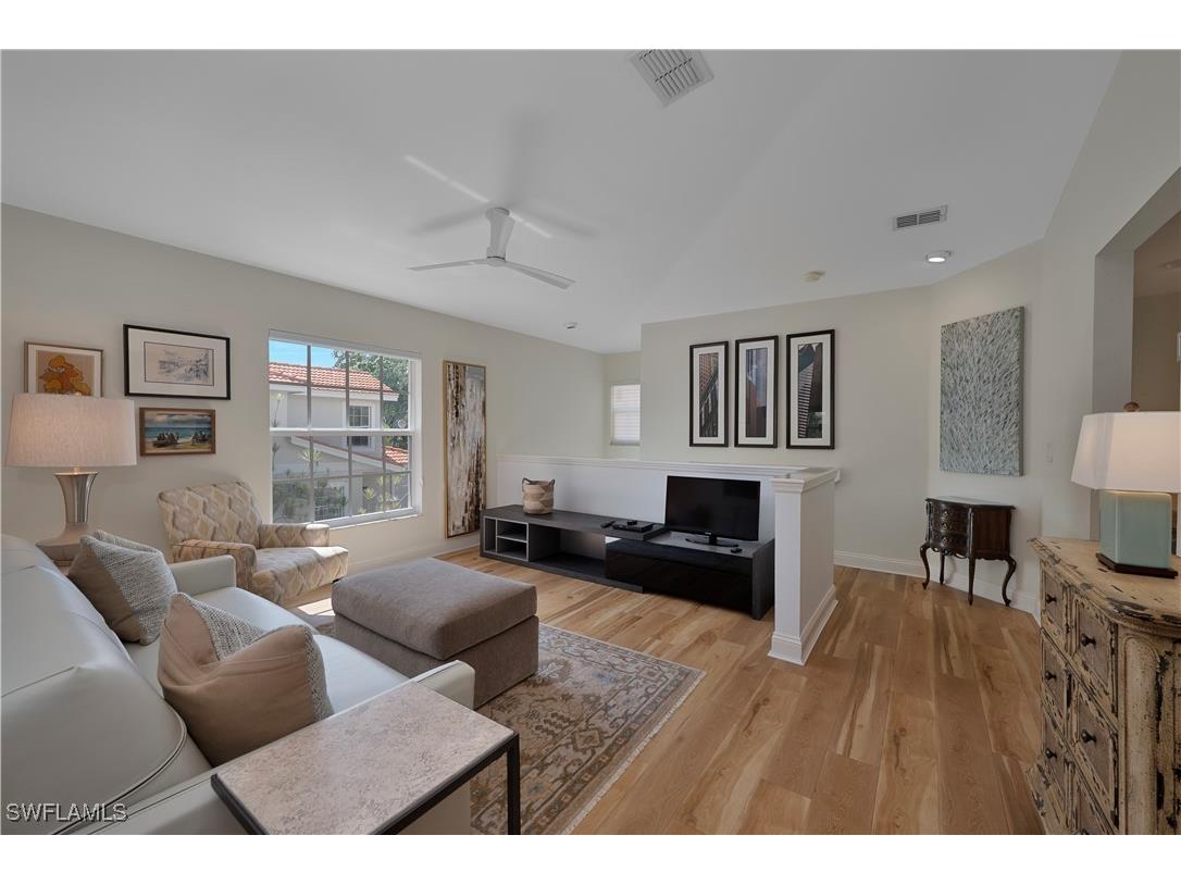 2436 Orchid Bay Drive #204 Naples FL 34109 225050366 image8