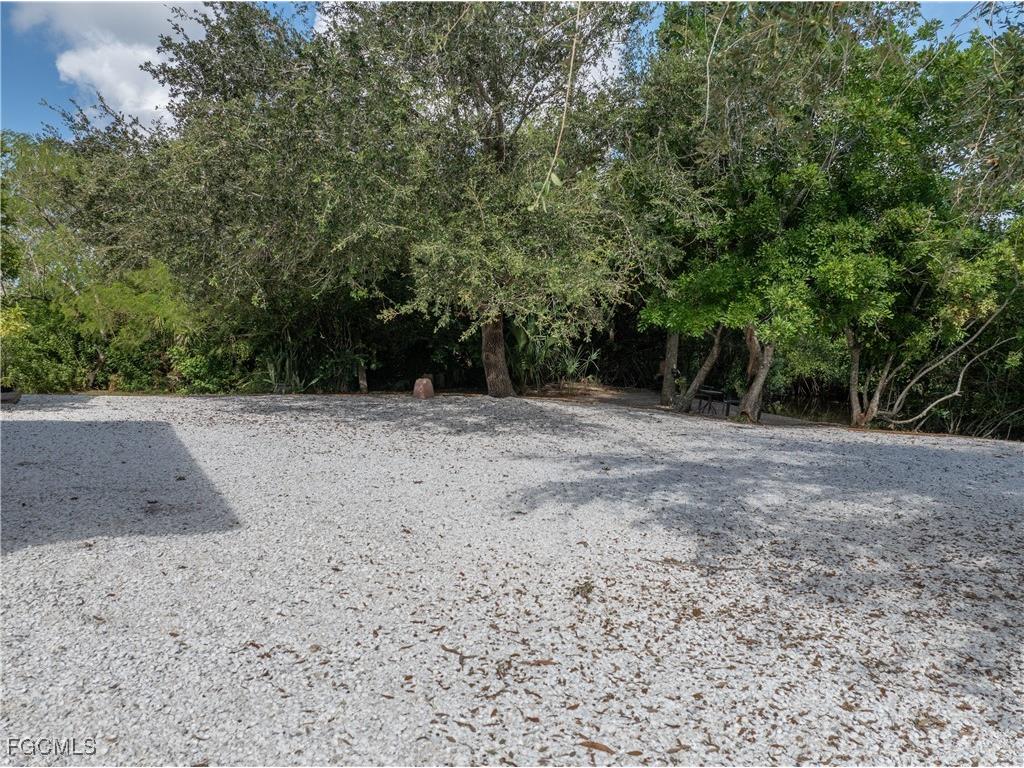 24362 Yacht Club Boulevard Punta Gorda FL 33955 2025016367 image30