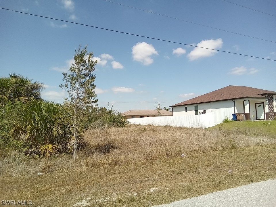 2437-2439 Daniel Avenue Lehigh Acres FL 33971 223025592 image1