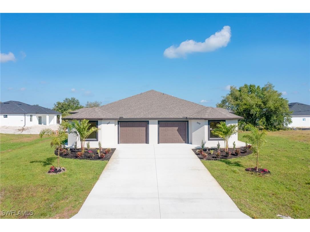 2437/2439 King Avenue N Lehigh Acres FL 33971 224066725 image1