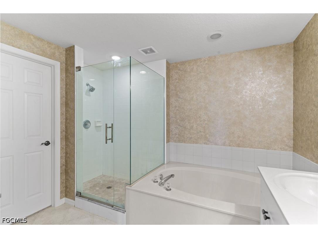 24371 Sandpiper Isle Way #302 Bonita Springs FL 34134 2026013324 image26