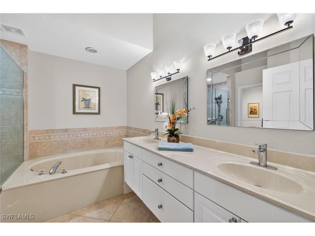 24371 Sandpiper Isle Way #304 Bonita Springs FL 34134 226004695 image11