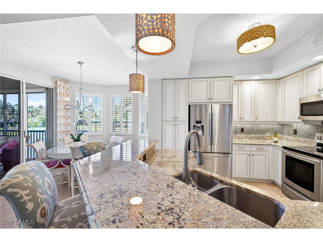 24371 Sandpiper Isle Way #304 Bonita Springs FL 34134 226004695 image3